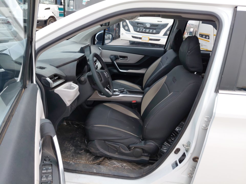 Toyota VELOZ GLX 2024 image