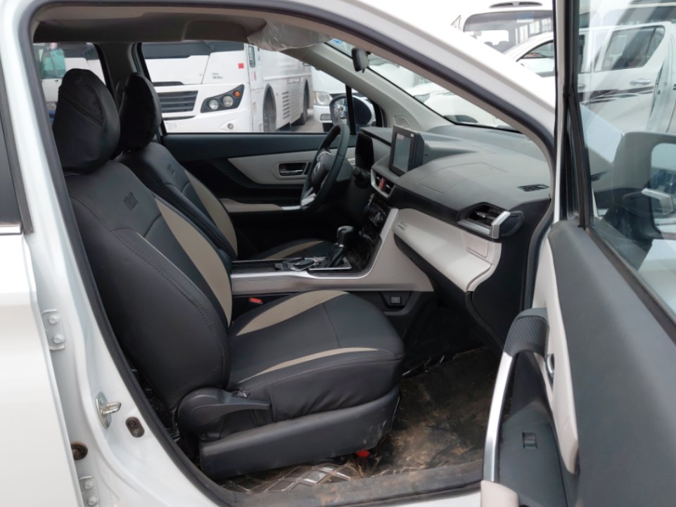 Toyota VELOZ GLX 2024 image