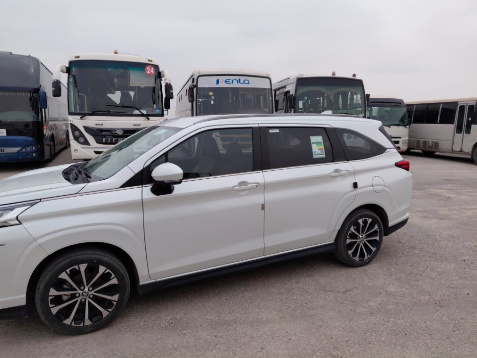 Toyota VELOZ GLX 2024 image