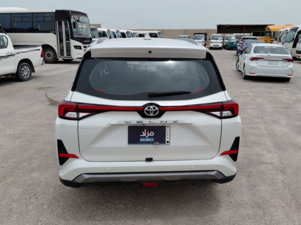 Toyota VELOZ GLX 2024 image
