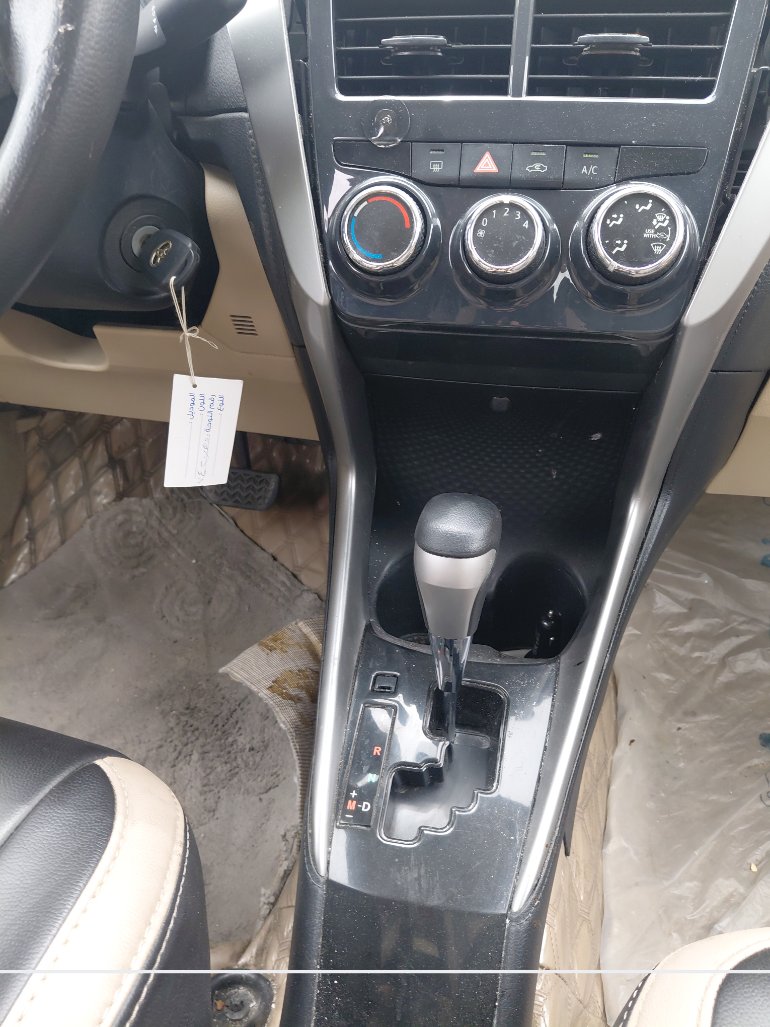 تويوتا يارس Y FLT 2020 image