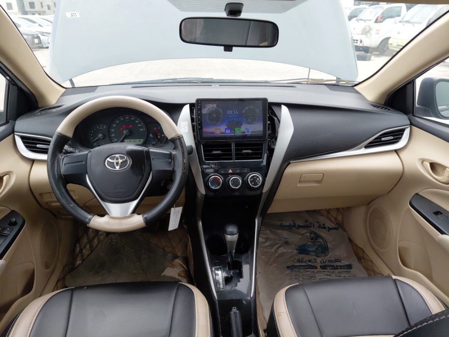 تويوتا يارس Y FLT 2020 image