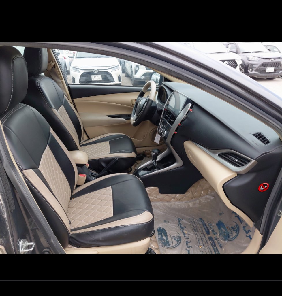 تويوتا يارس Y FLT 2020 image