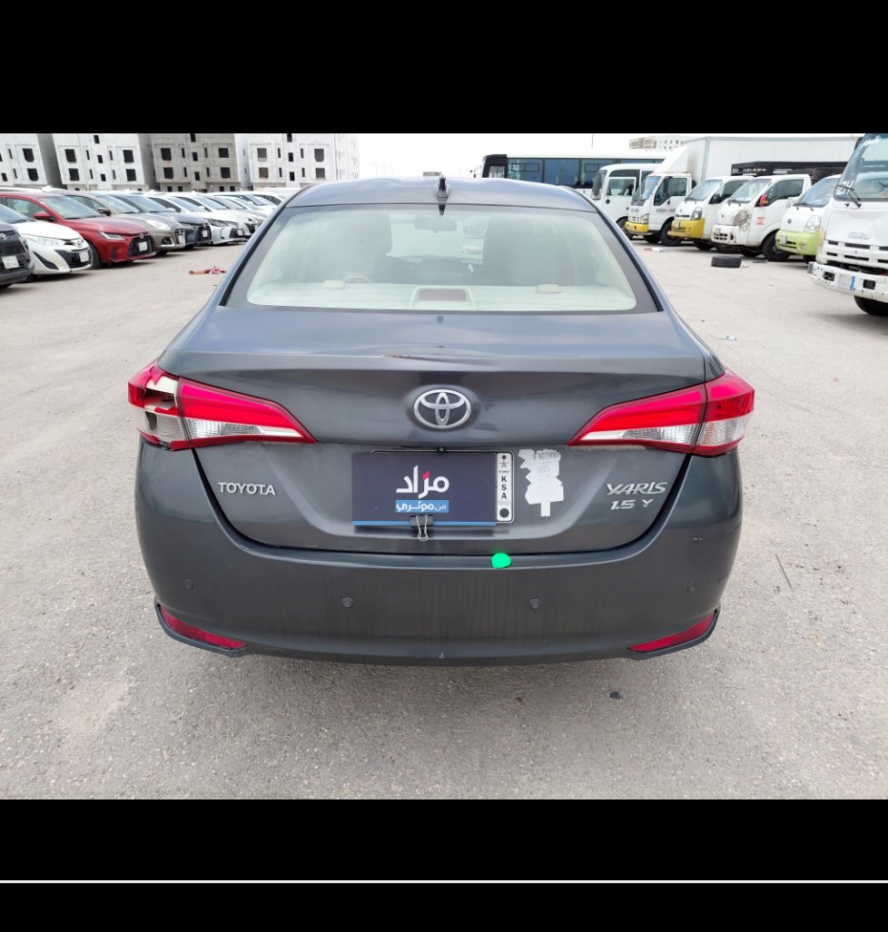 تويوتا يارس Y FLT 2020 image
