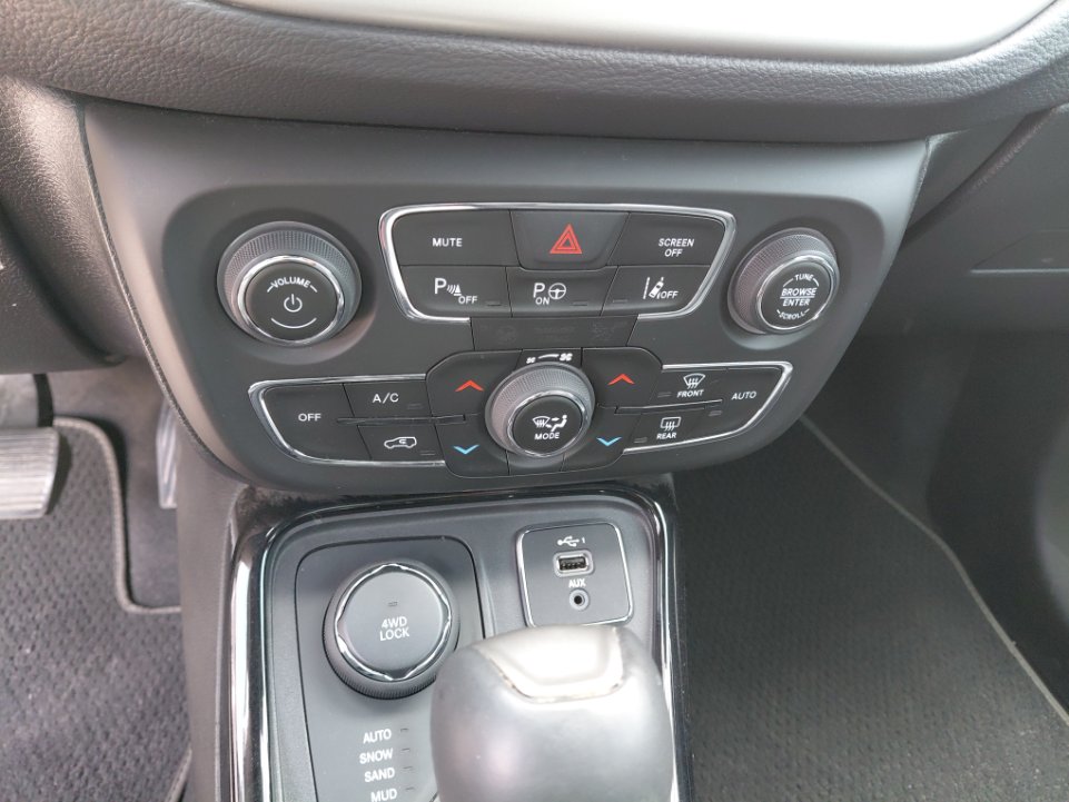 جيب كومباس ليمتد رياضيه  2021 image