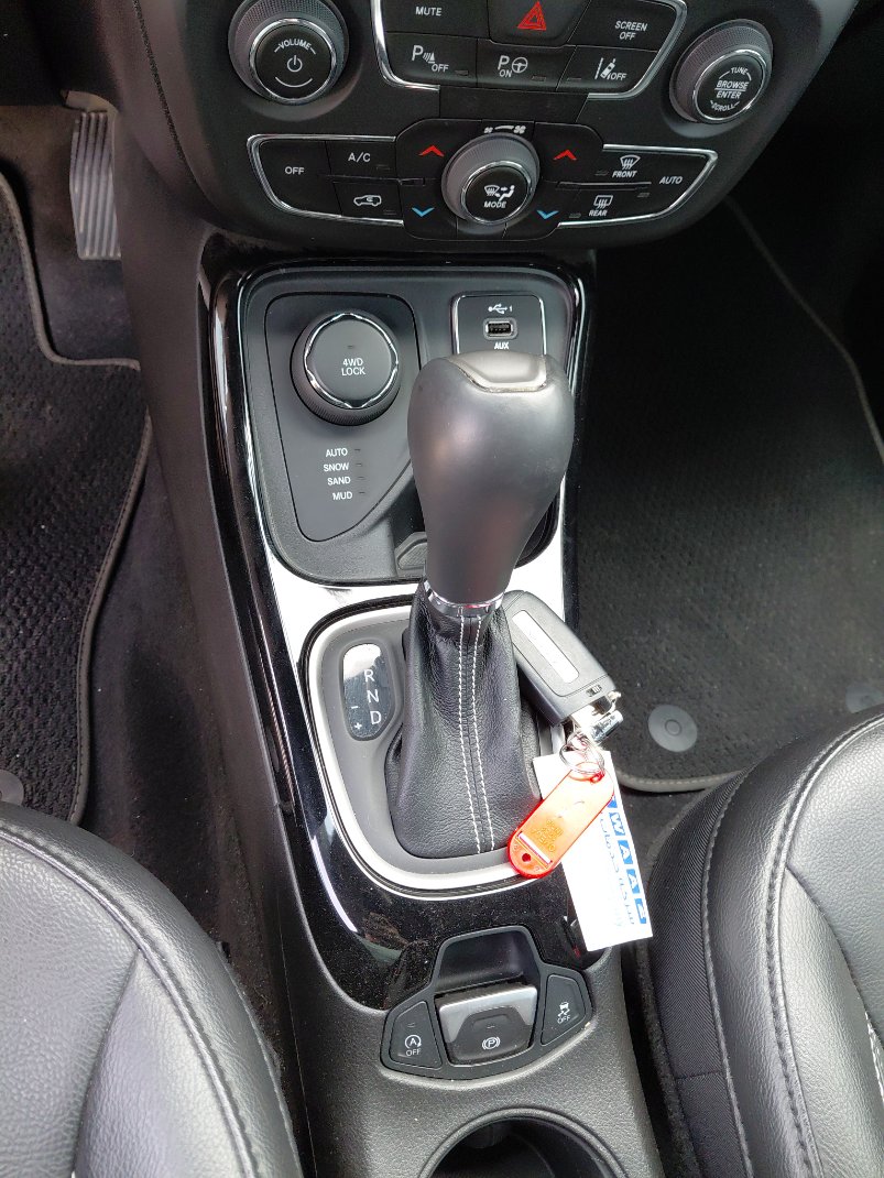 جيب كومباس ليمتد رياضيه  2021 image