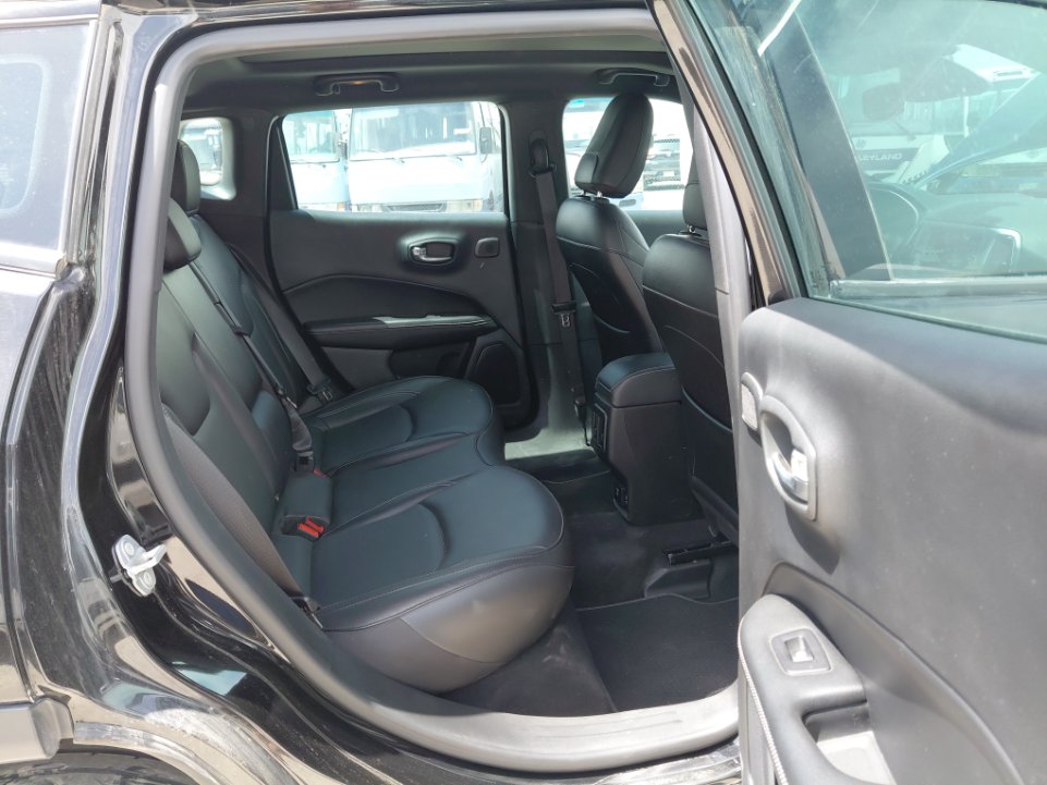 جيب كومباس ليمتد رياضيه  2021 image