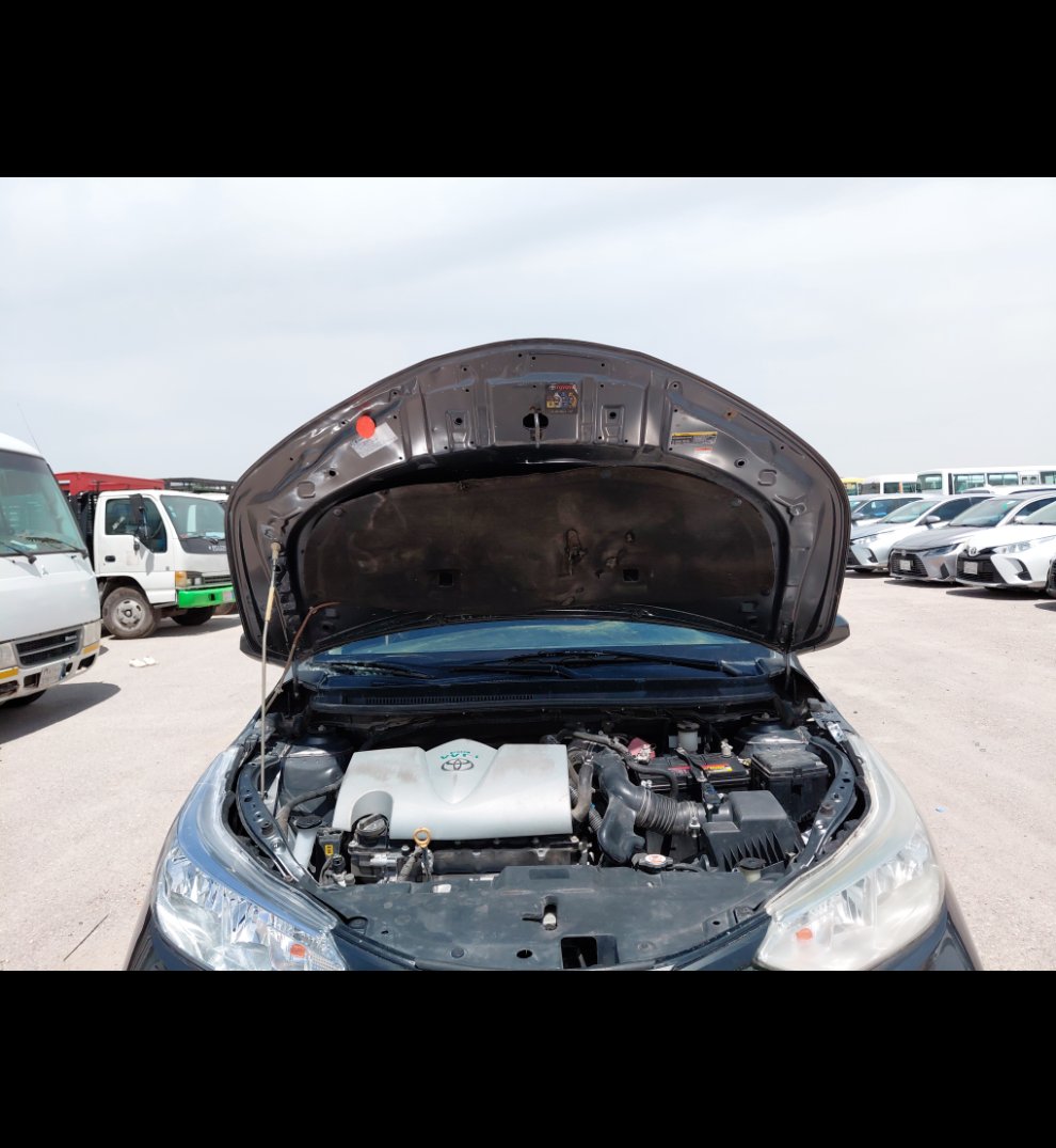 Toyota Yaris Y FLT 2021 image