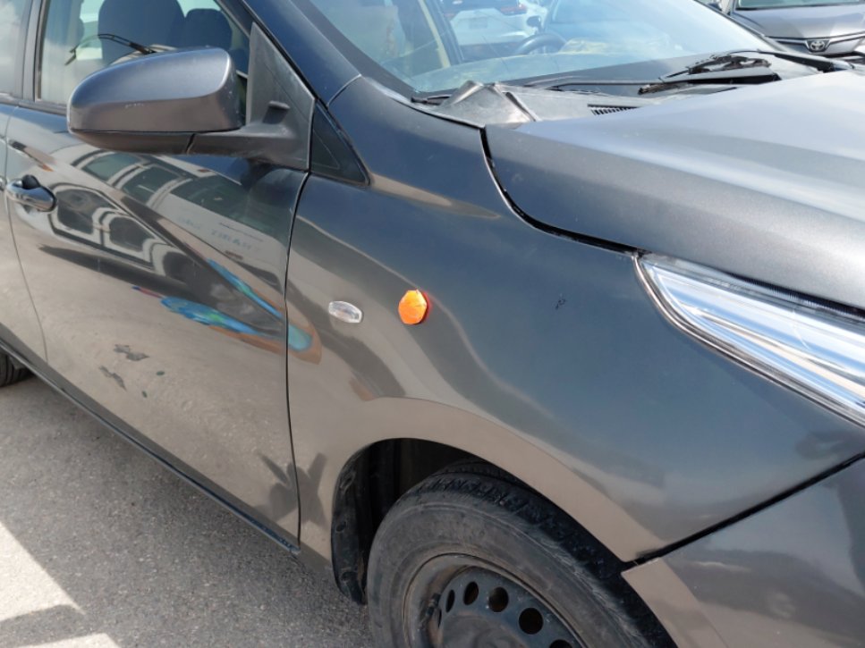 Toyota Yaris Y FLT 2021 image