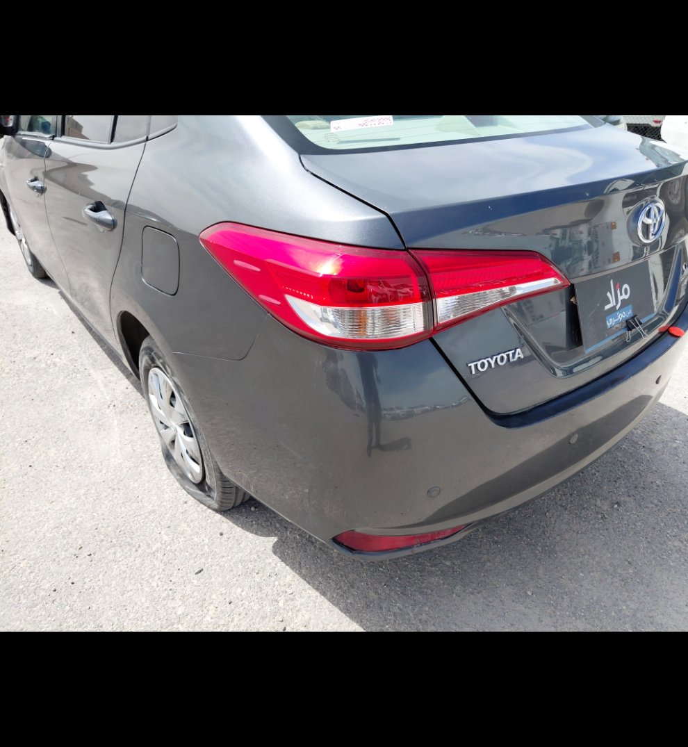 Toyota Yaris Y FLT 2021 image