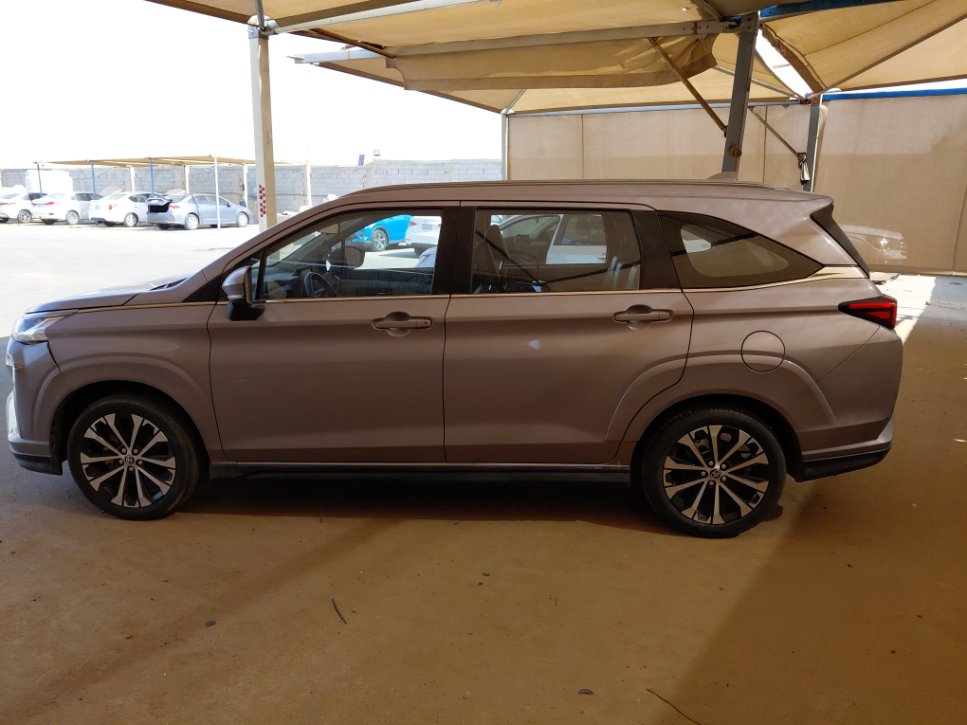 Toyota VELOZ GLX 2024 image