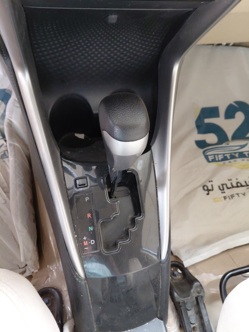 تويوتا يارس Y 2019 image
