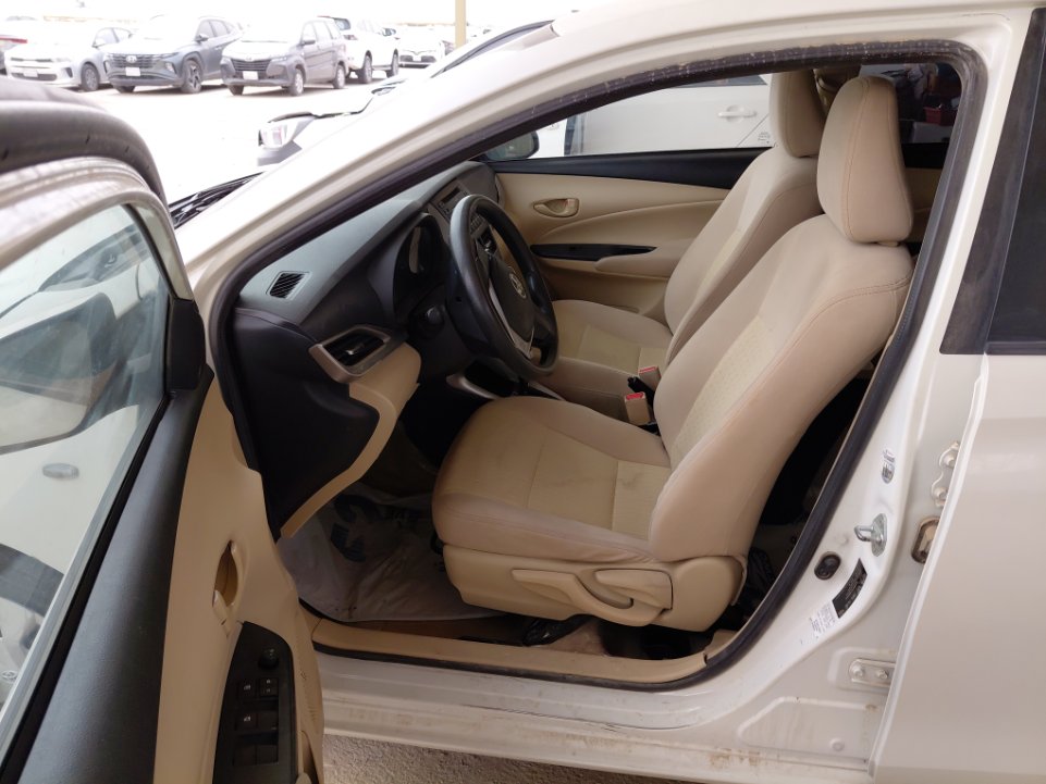 تويوتا يارس Y 2019 image