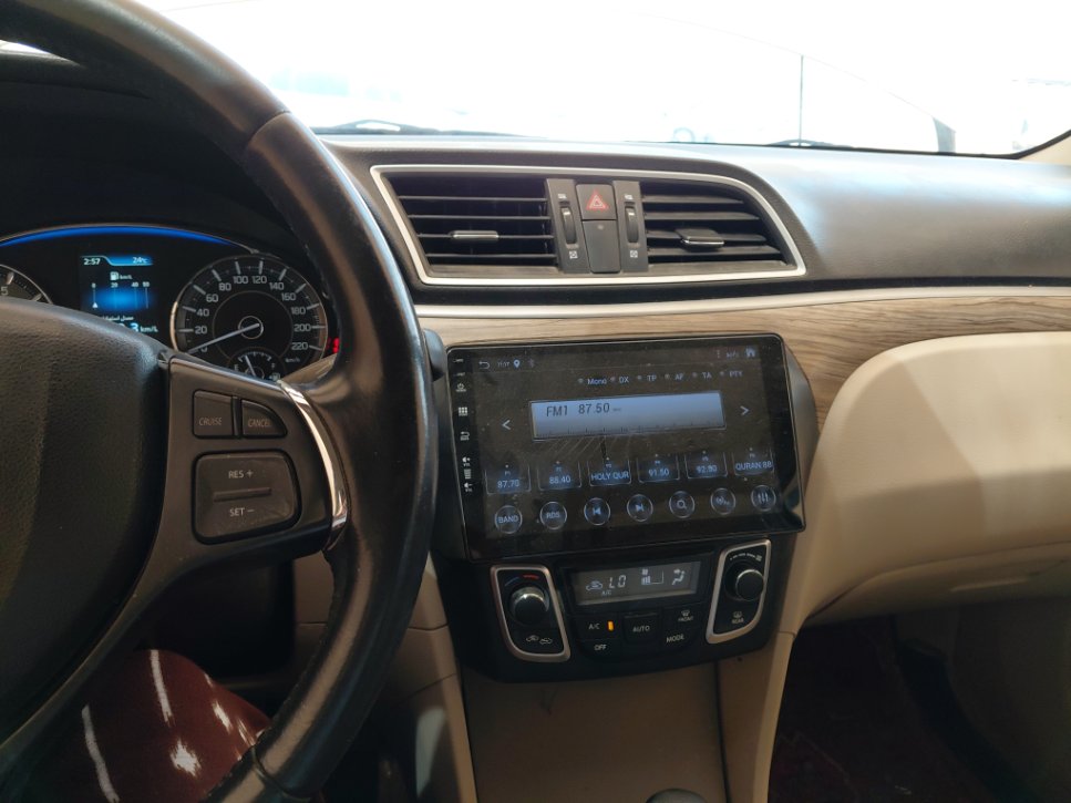 Suzuki Ciaz GLX 2024 image