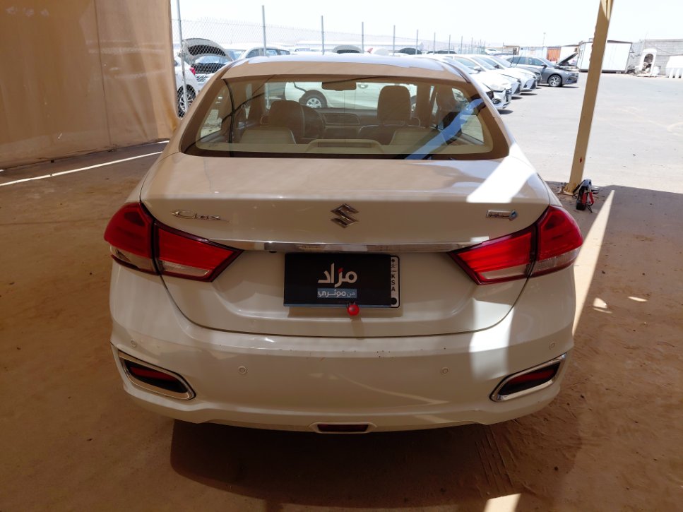 Suzuki Ciaz GLX 2024 image