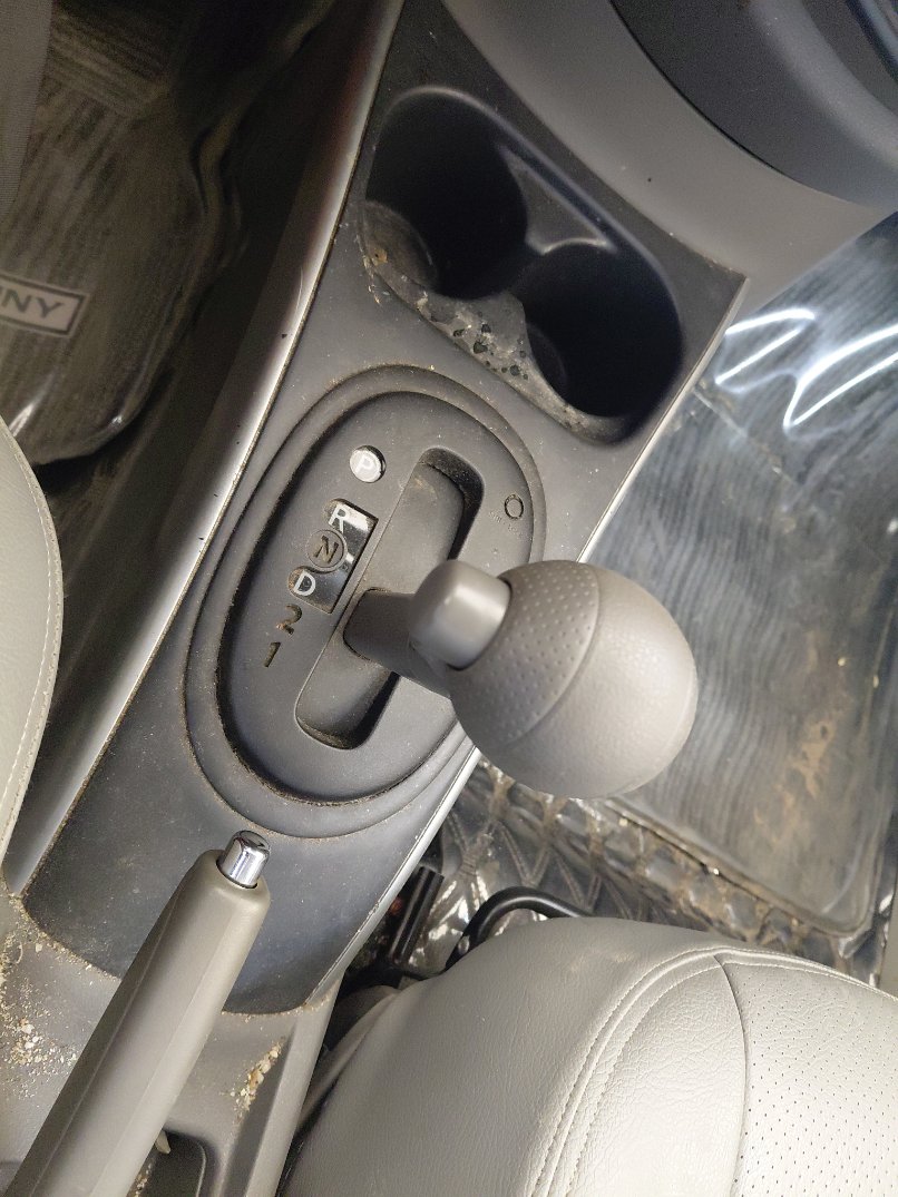 Nissan Sunny  SV كومفورت 2023 image