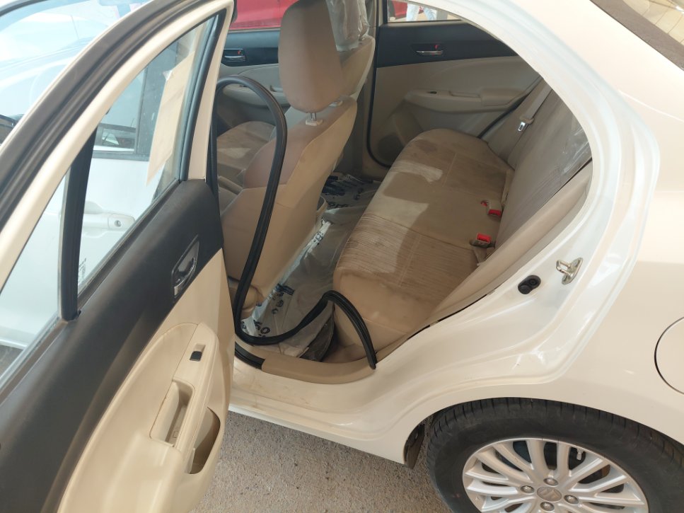 Suzuki DZIRE GL 2024 image