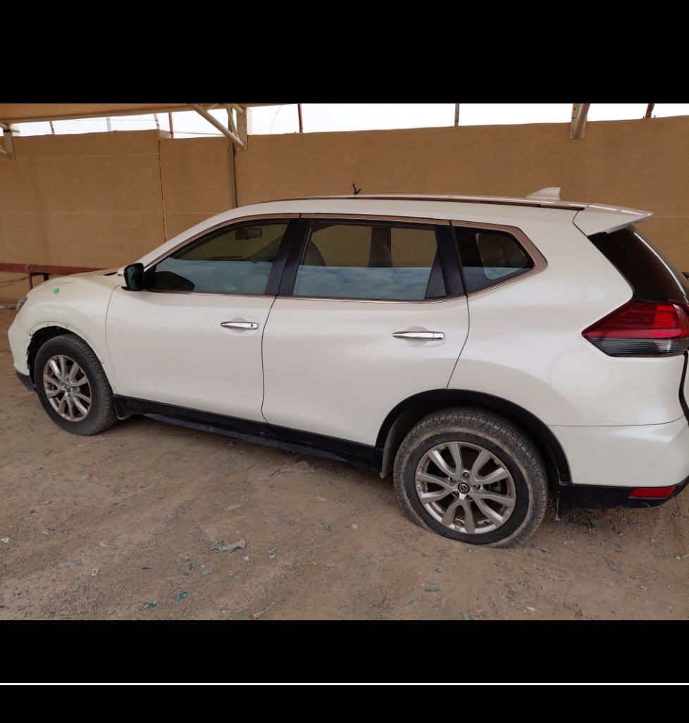 Nissan X-Trail  2021 image
