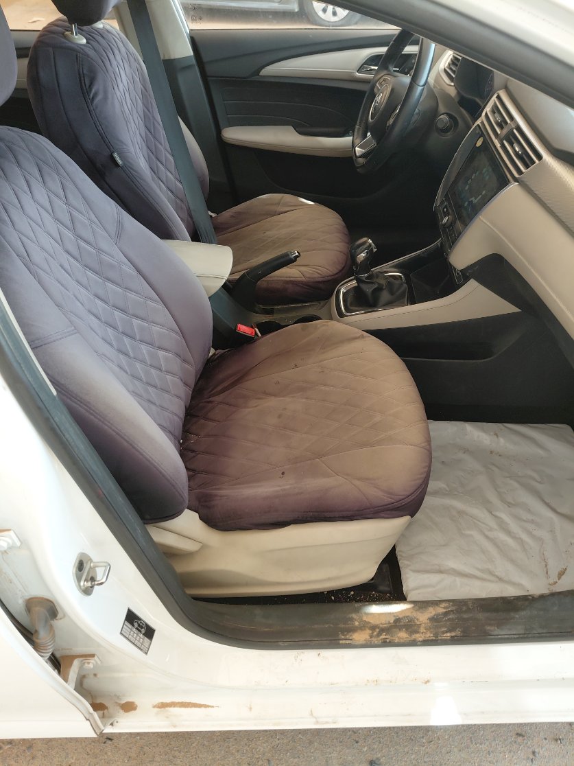 MG 5  2023 image