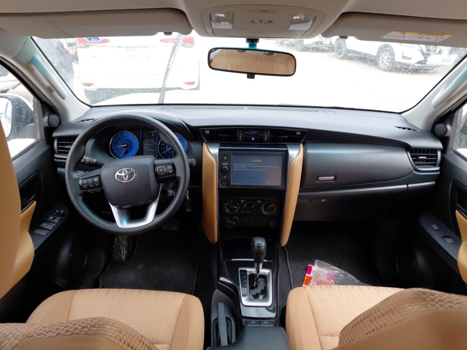 Toyota Fortuner GX2 2022 image