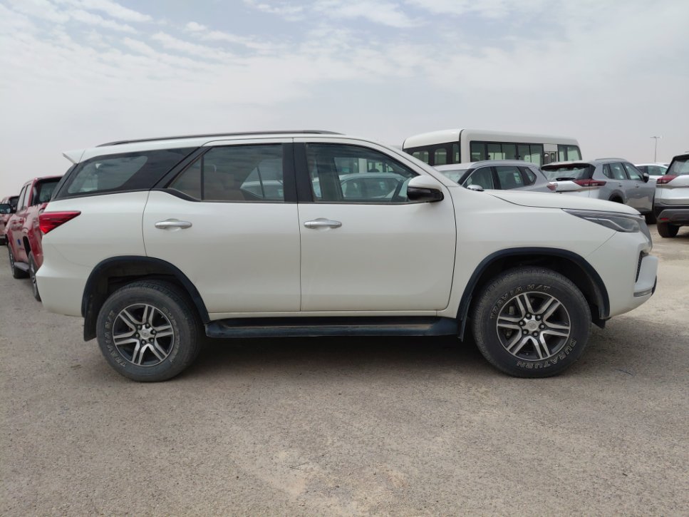 Toyota Fortuner GX2 - 2022 image