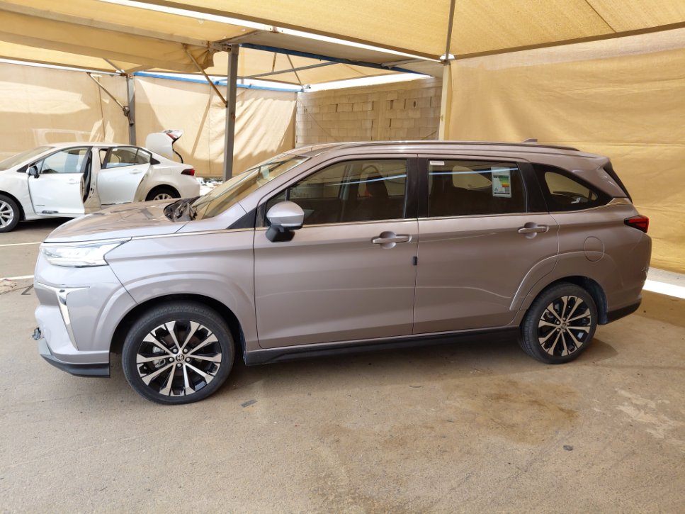 Toyota VELOZ GLX  2024 image