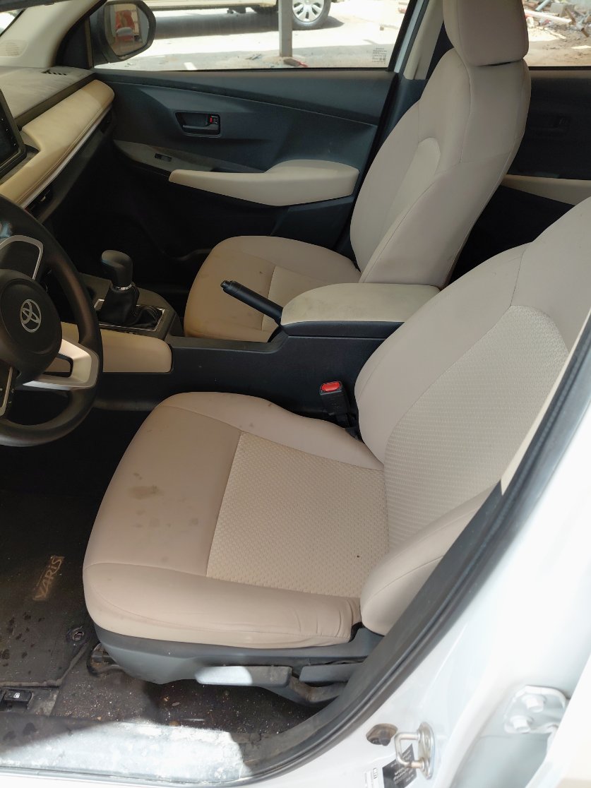 Toyota Yaris Y 2023 image