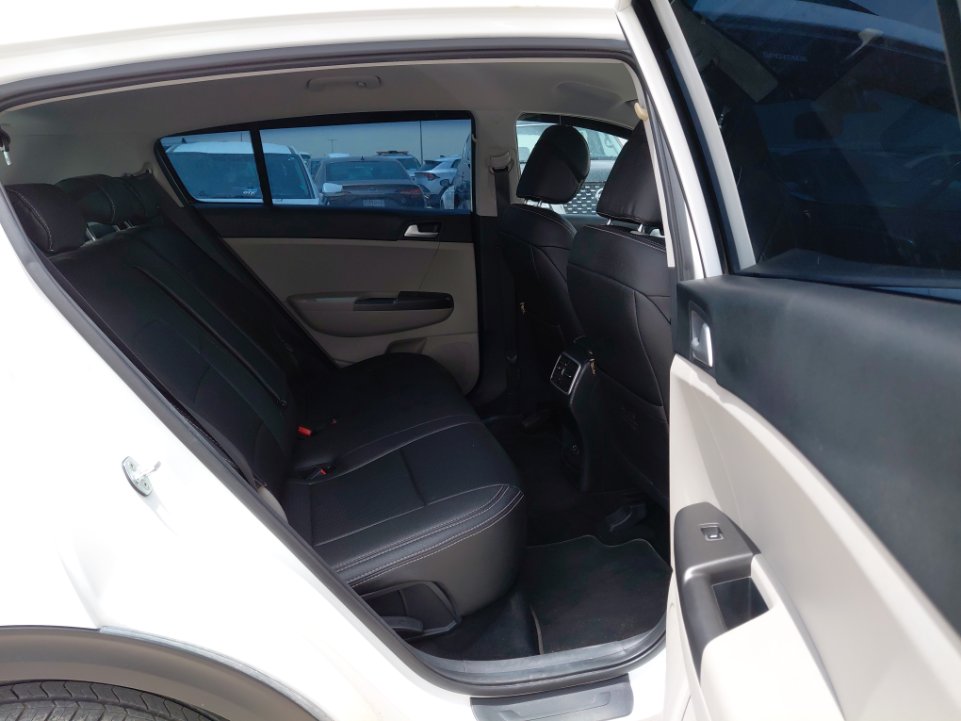 كيا سبورتاج QLE LX 4WD 2022 image