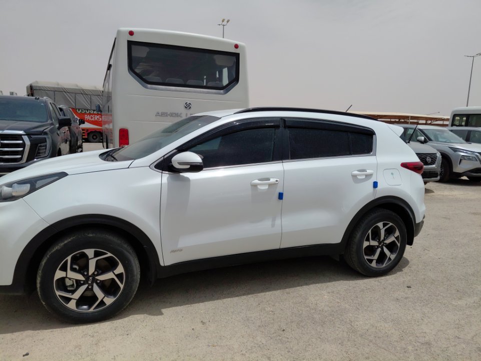 كيا سبورتاج QLE LX 4WD 2022 image