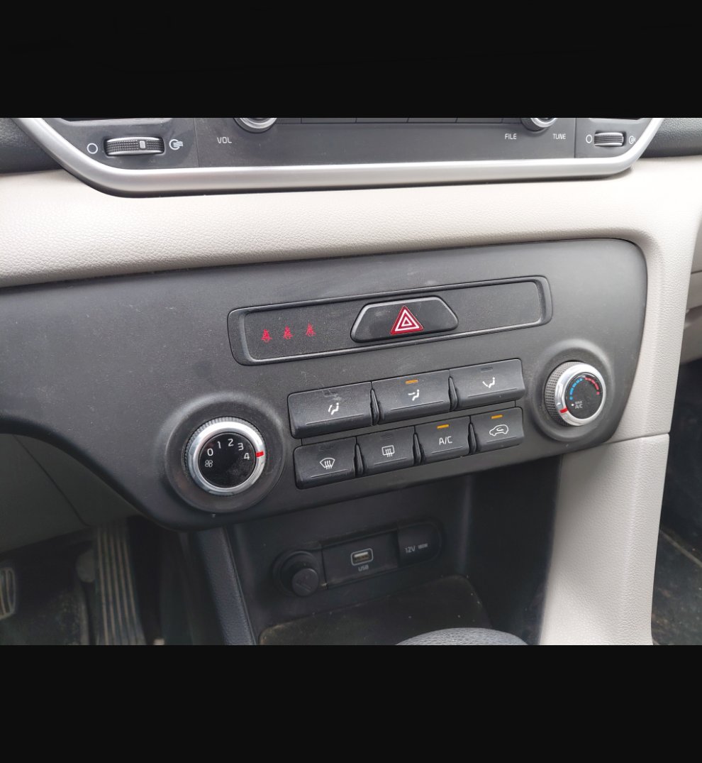 كيا سبورتاج QLE LX 4WD 2020 image