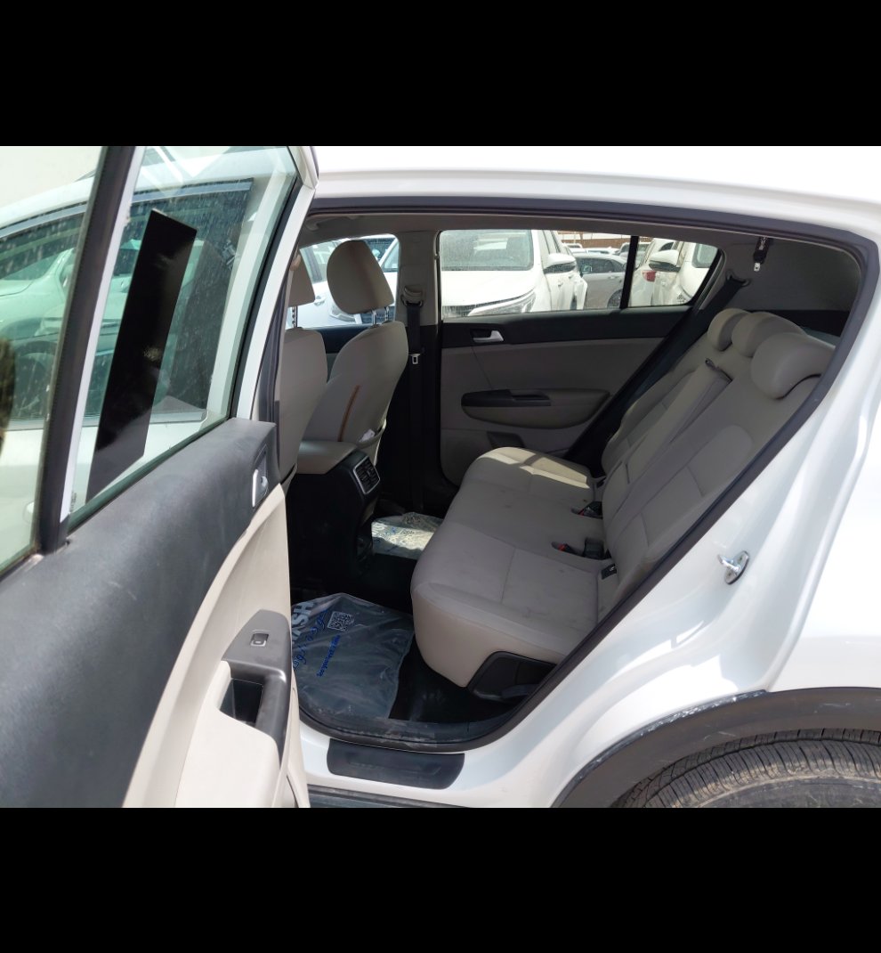 كيا سبورتاج QLE LX 4WD 2022 image