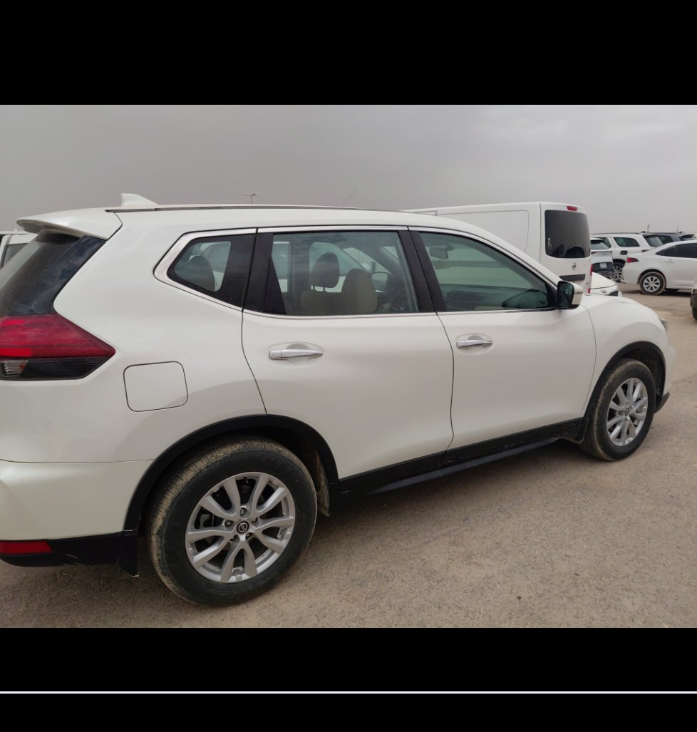 Nissan X-Trail  2021 image