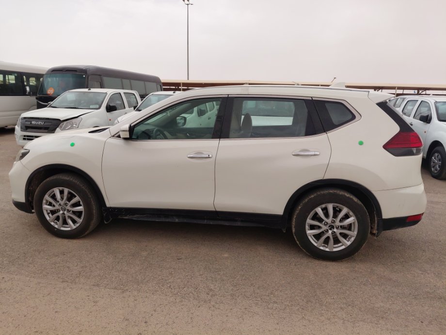 Nissan X-Trail  2021 image