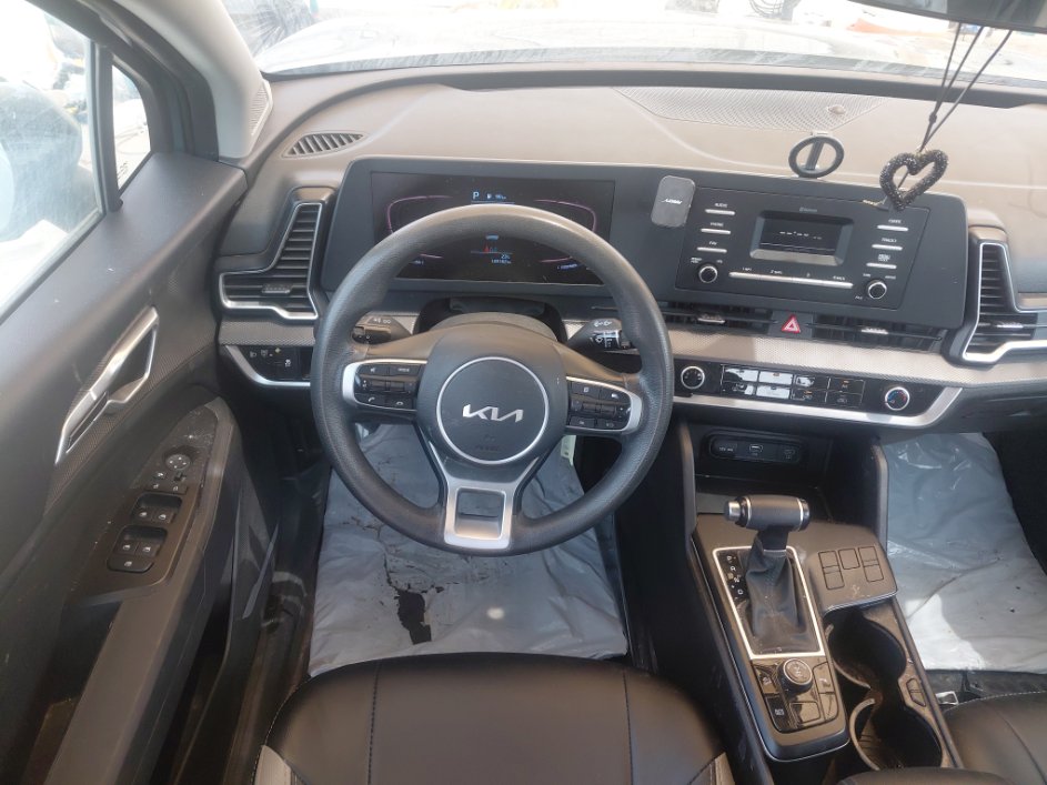 KIA Sportage STD 2023 image