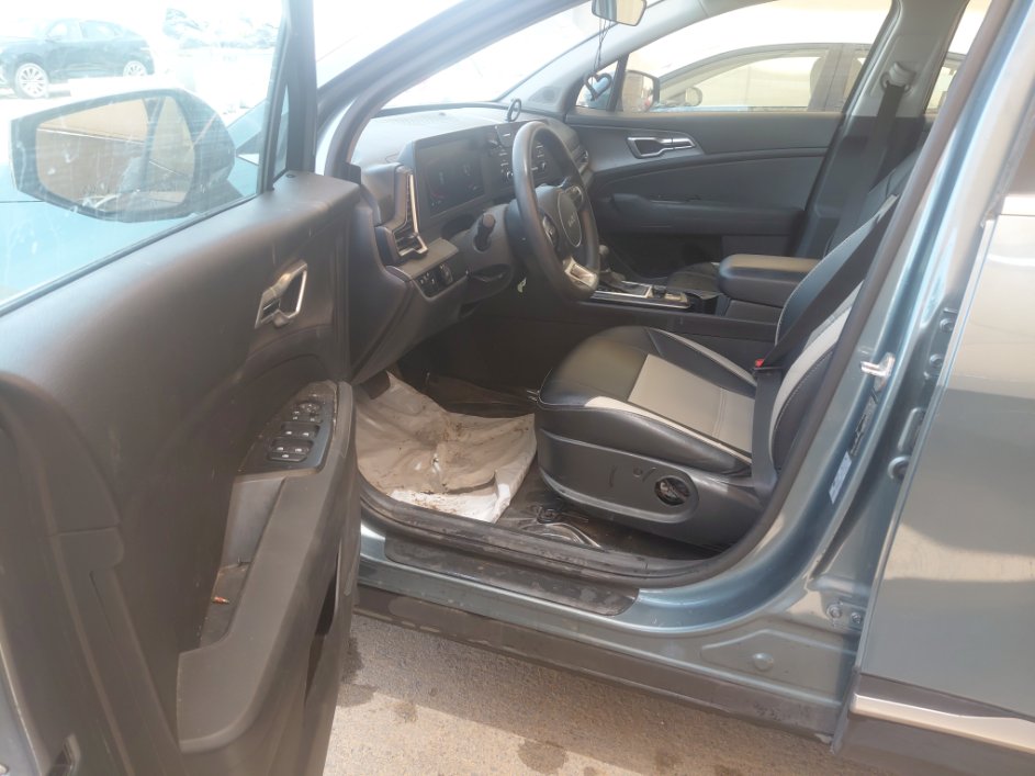 KIA Sportage STD 2023 image