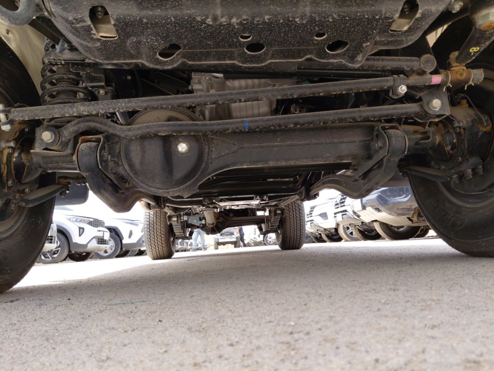 تويوتا لاند كروزر LC 70 SDLX - 4X4 - 2025 image