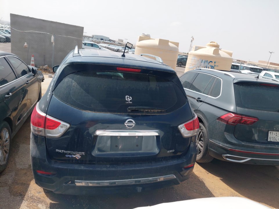 Nissan Pathfinder  2016 image