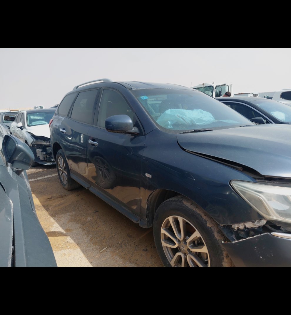 Nissan Pathfinder  2016 image