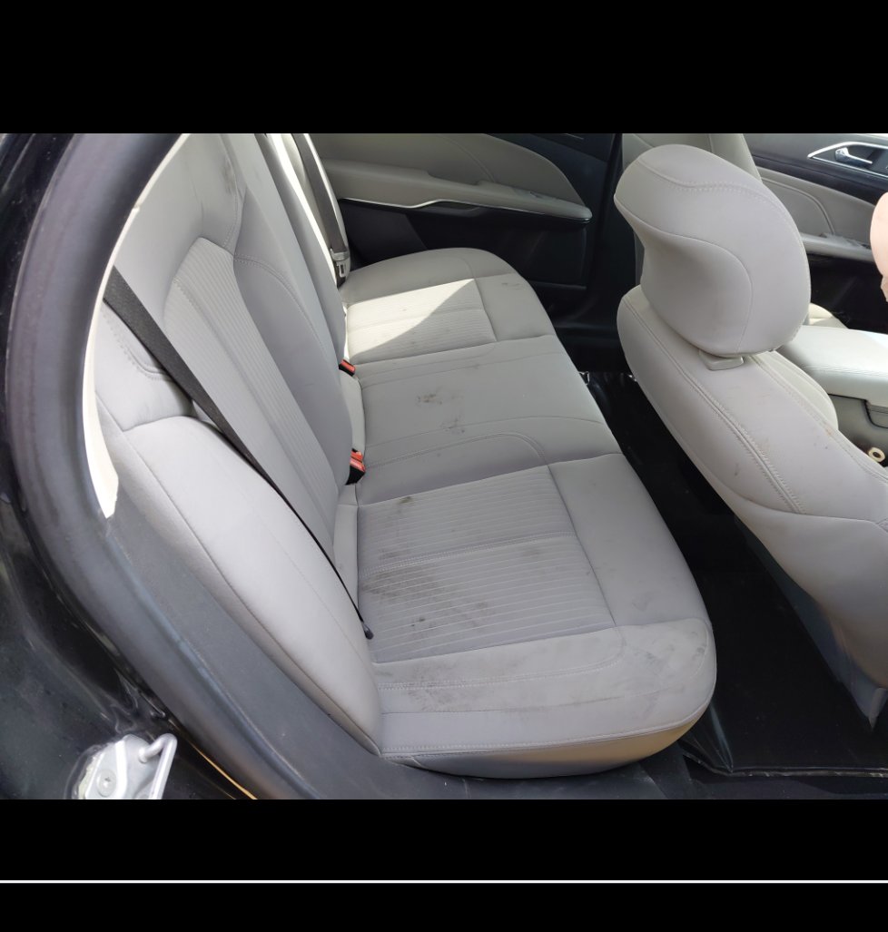 Ford Taurus  2021 image