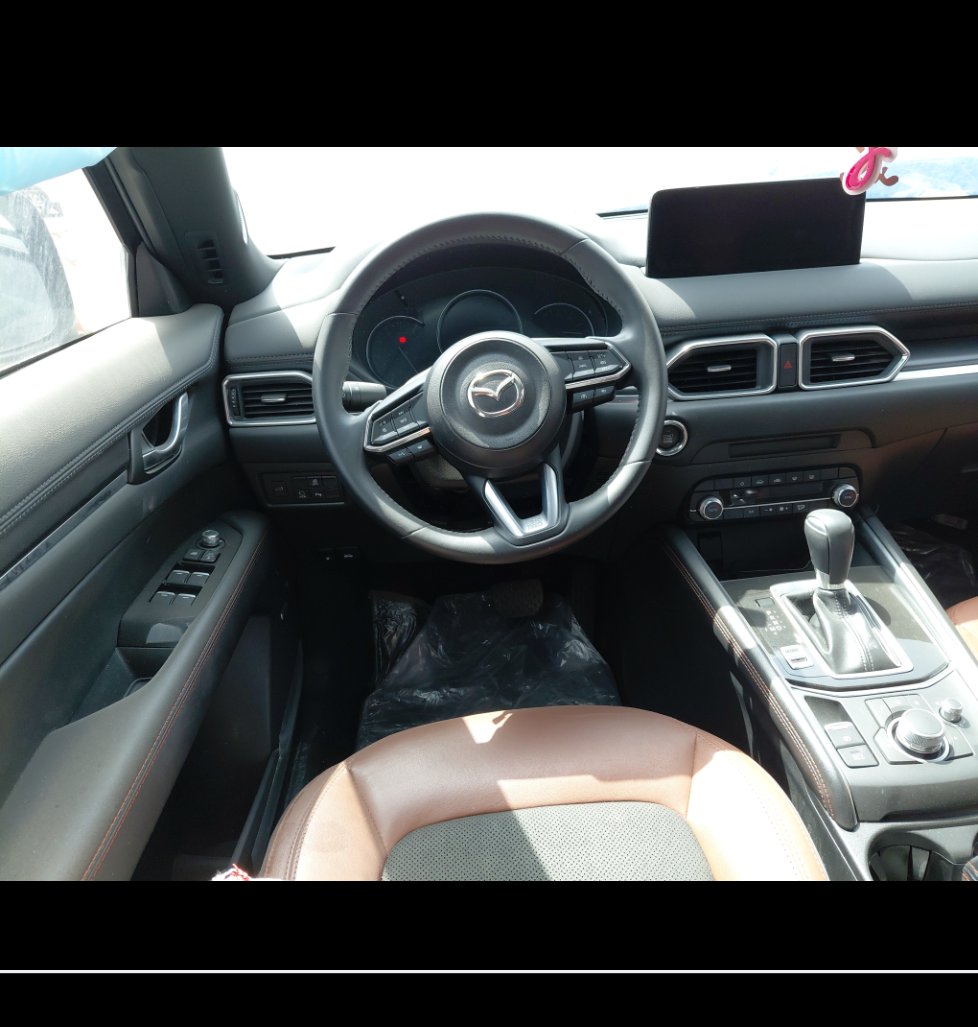 Mazda CX5  2024 image