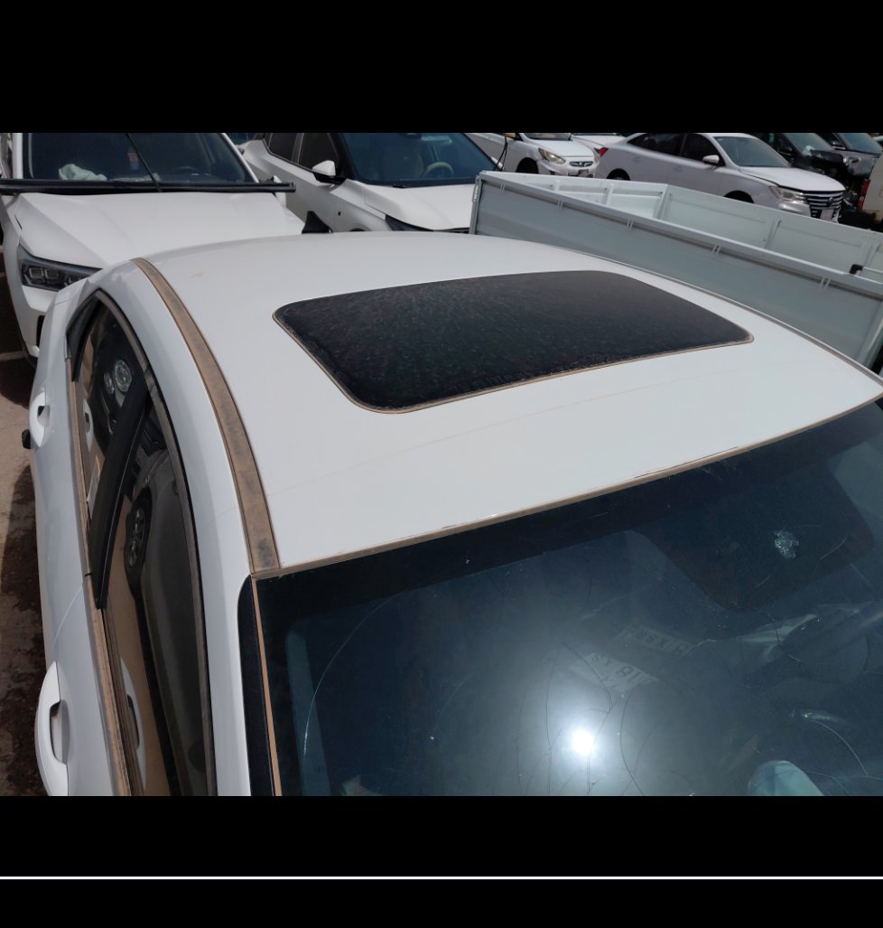 Hyundai Elantra  2022 image