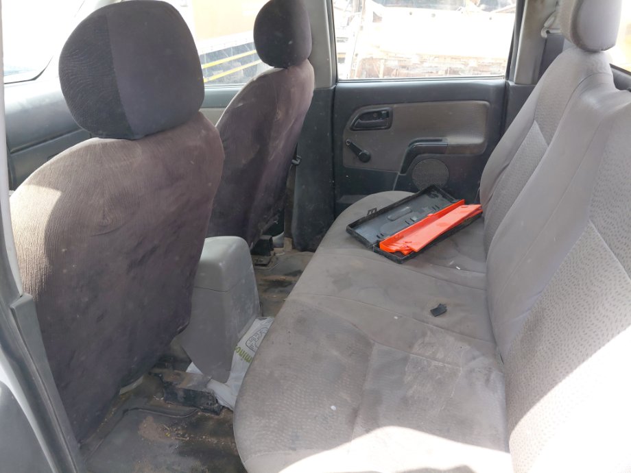 Isuzu D MAX  2012 image