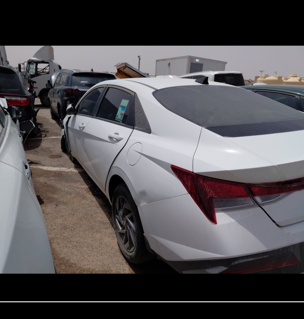 Hyundai Elantra  2024 image