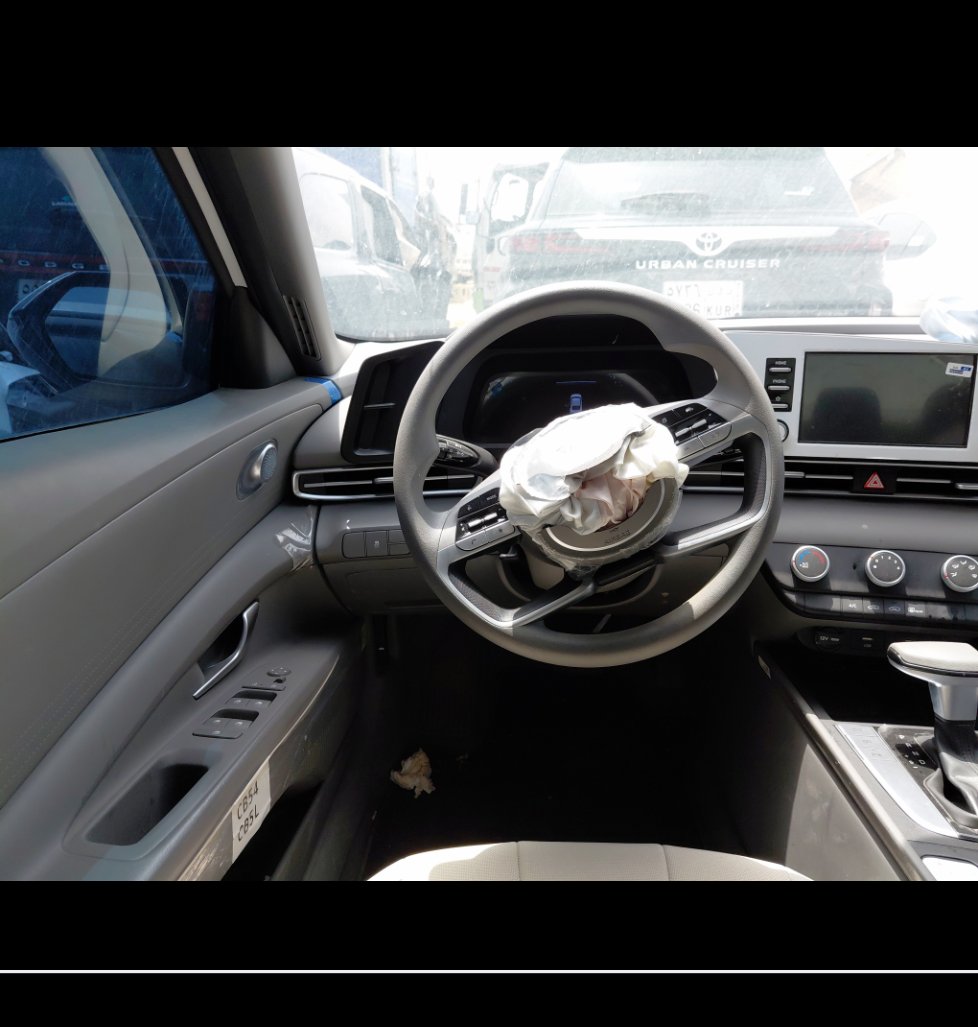 Hyundai Elantra  2024 image