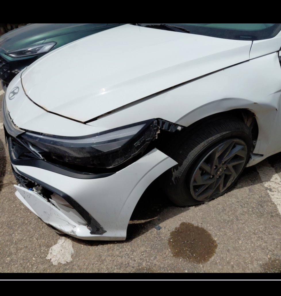 Hyundai Elantra  2024 image