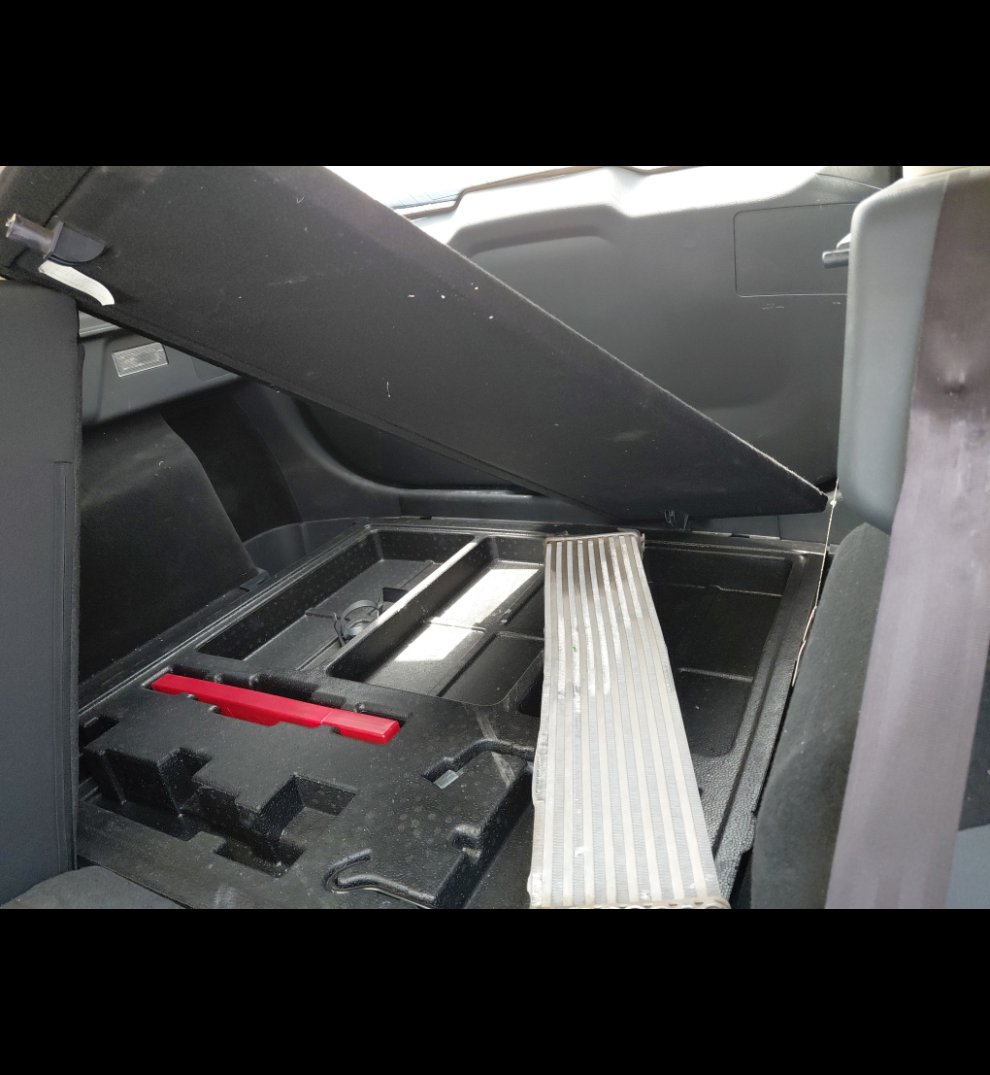 فاو بيستون تي 77  2023 image