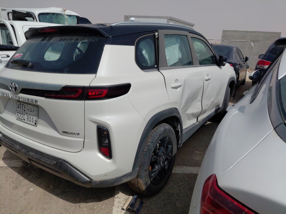 تويوتا اوربان كروز  2026 image