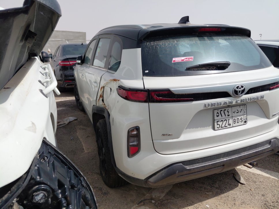 تويوتا اوربان كروز  2026 image