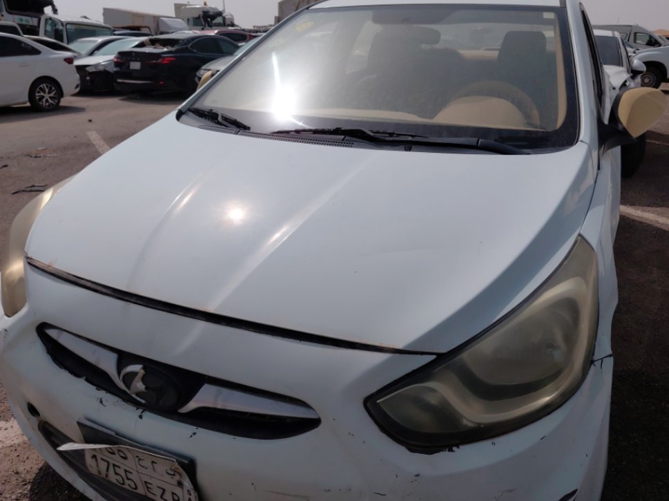 هيونداي أكسنت  2012 image