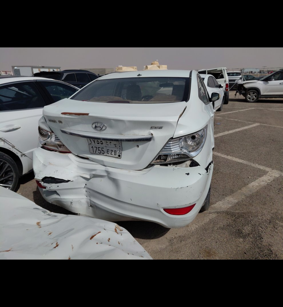 هيونداي أكسنت  2012 image